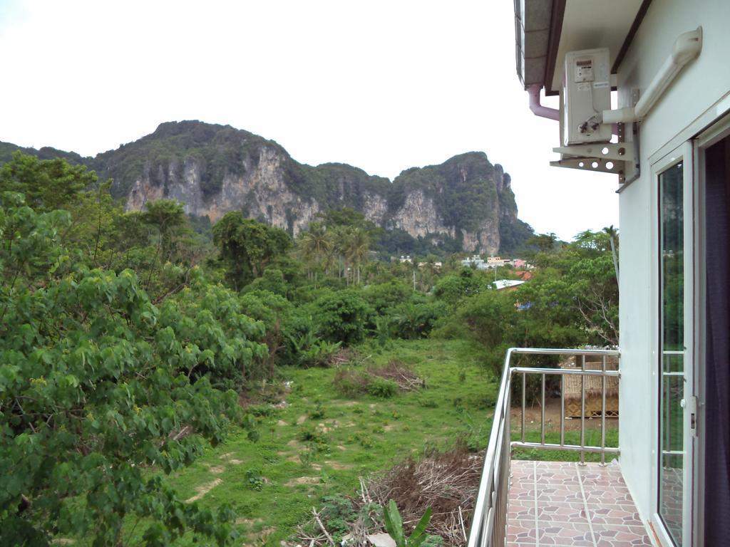 Blanco Room And Apartment Ao Nang Esterno foto