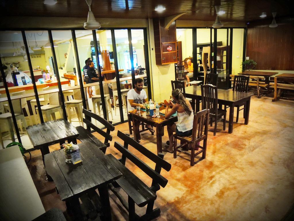 Blanco Room And Apartment Ao Nang Esterno foto