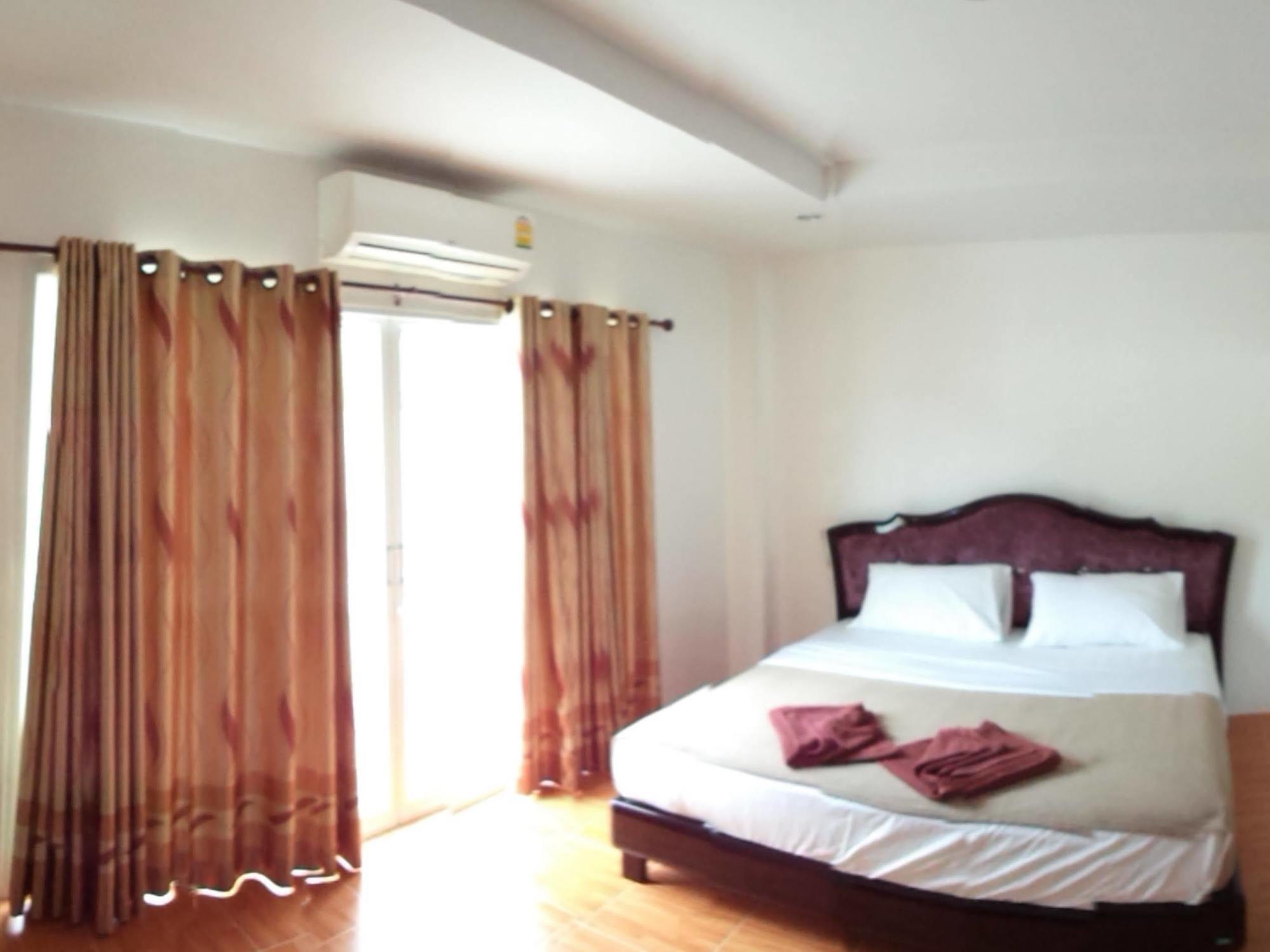Blanco Room And Apartment Ao Nang Esterno foto
